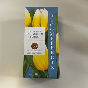 Bloomeffects Tulip Dew sunscreen serum.